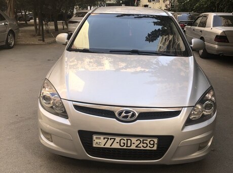 Hyundai i30 2009