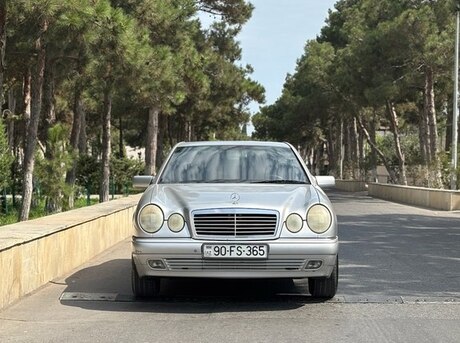 Mercedes E 230 1996