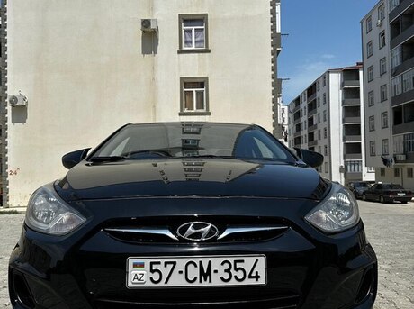 Hyundai Accent 2011