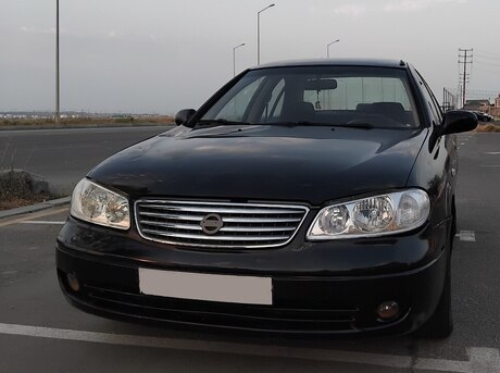 Nissan Sunny 2008