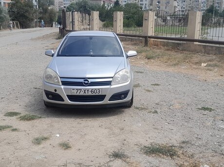 Opel Astra 2005