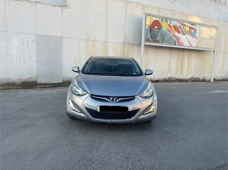 Hyundai Elantra 2015
