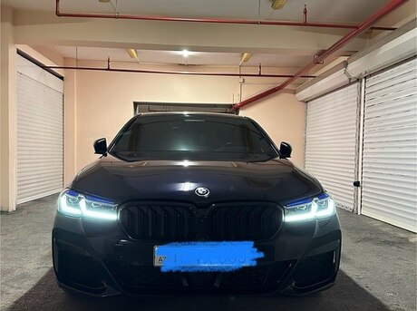 BMW 530e 2021