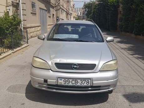 Opel Astra 2000