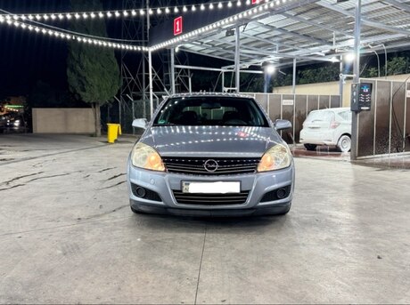 Opel Astra 2008