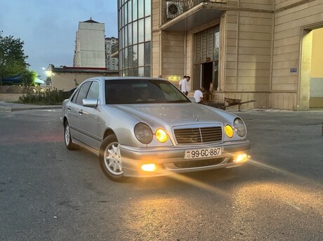 Mercedes E 200 1998