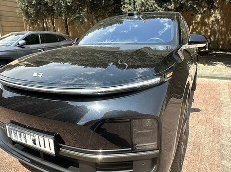 Li Auto L9