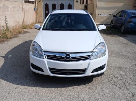 Opel Astra 2008