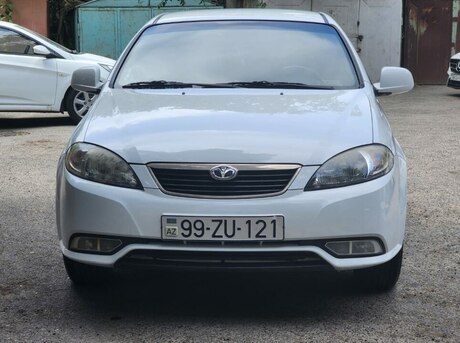 Daewoo Gentra 2014