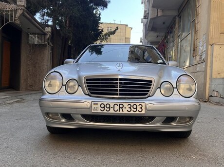 Mercedes E 320 2000