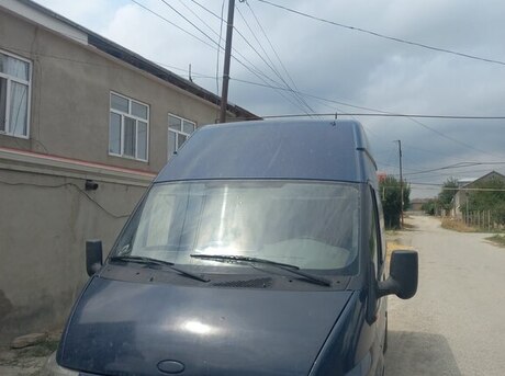 Ford Transit 2004