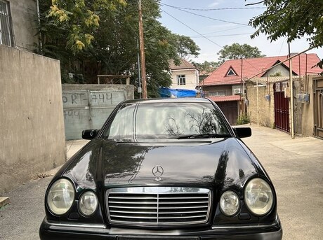 Mercedes E 240 1997