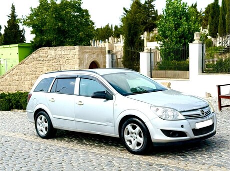 Opel Astra 2007