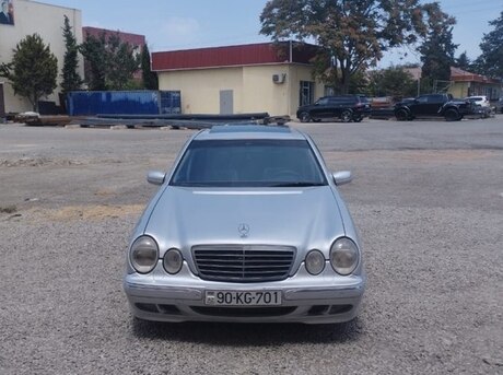 Mercedes E 320 2000