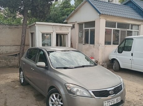 Kia Ceed 2010
