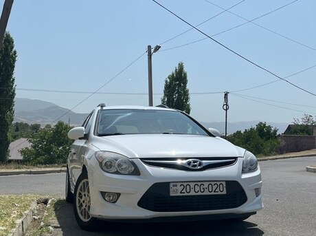 Hyundai i30 2011