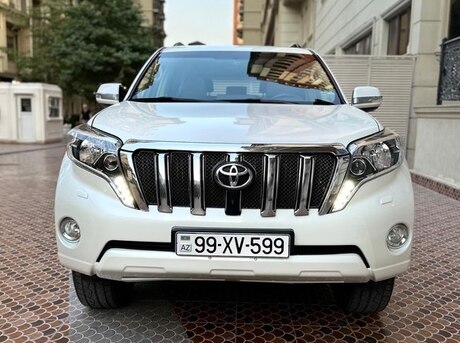 Toyota Land Cruiser Prado 2013