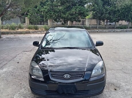 Kia Rio 2005