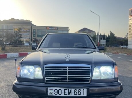 Mercedes E 220 1993
