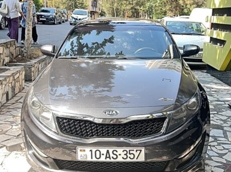 Kia K5 2011