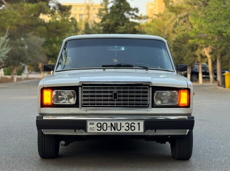 LADA (VAZ) 2107 1982