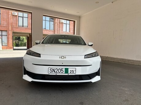 Changan Qiyuan A05 2024