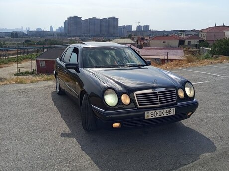 Mercedes E 240 1998
