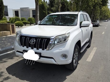 Toyota Land Cruiser Prado 2011