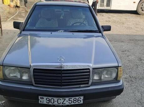 Mercedes 190 1990