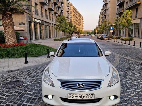 Infiniti G25 2013