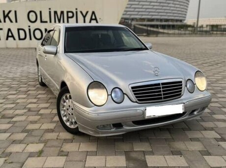 Mercedes E 220 d 2001