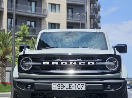 Ford Bronco 2021