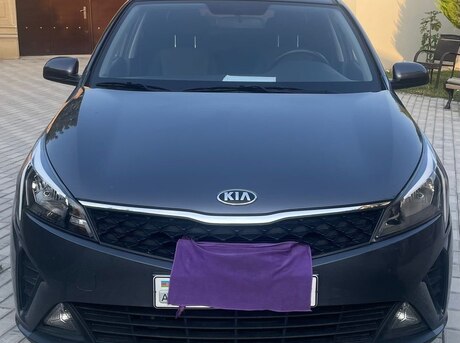 Kia Rio 2021
