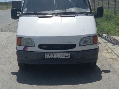 Ford Transit 1999