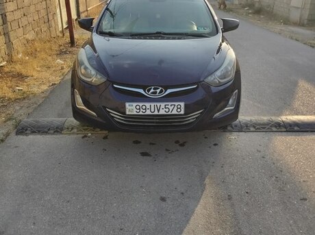 Hyundai Elantra 2013
