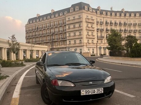 Hyundai Elantra 1996