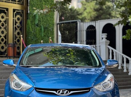 Hyundai Elantra 2015