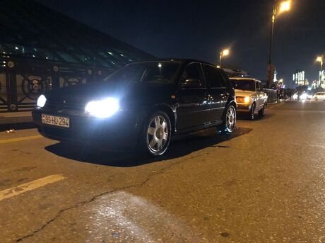 Volkswagen Golf 1999