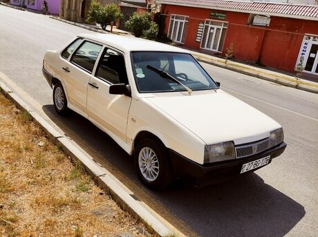 LADA (VAZ) 21099 1996