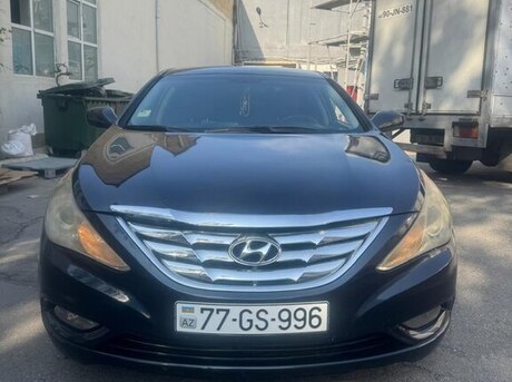 Hyundai Sonata 2010
