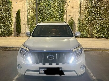 Toyota Land Cruiser Prado 2014