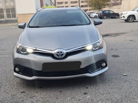 Toyota Auris 2016