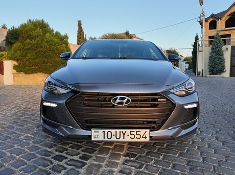 Hyundai Elantra 2016