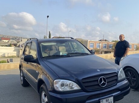 Mercedes ML 320 4MATIC 2001