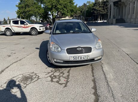 Hyundai Accent 2009