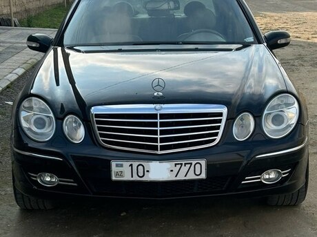 Mercedes E 320