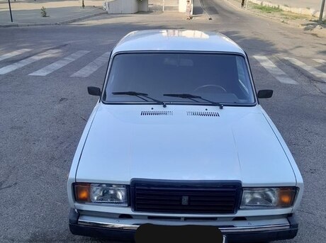 LADA (VAZ) 2107 2000