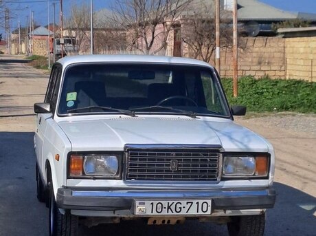 LADA (VAZ) 2107 2001