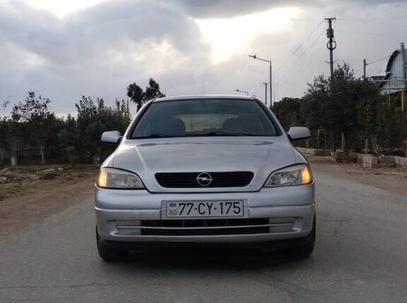 Opel Astra 2000