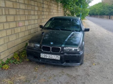 BMW 318 1992